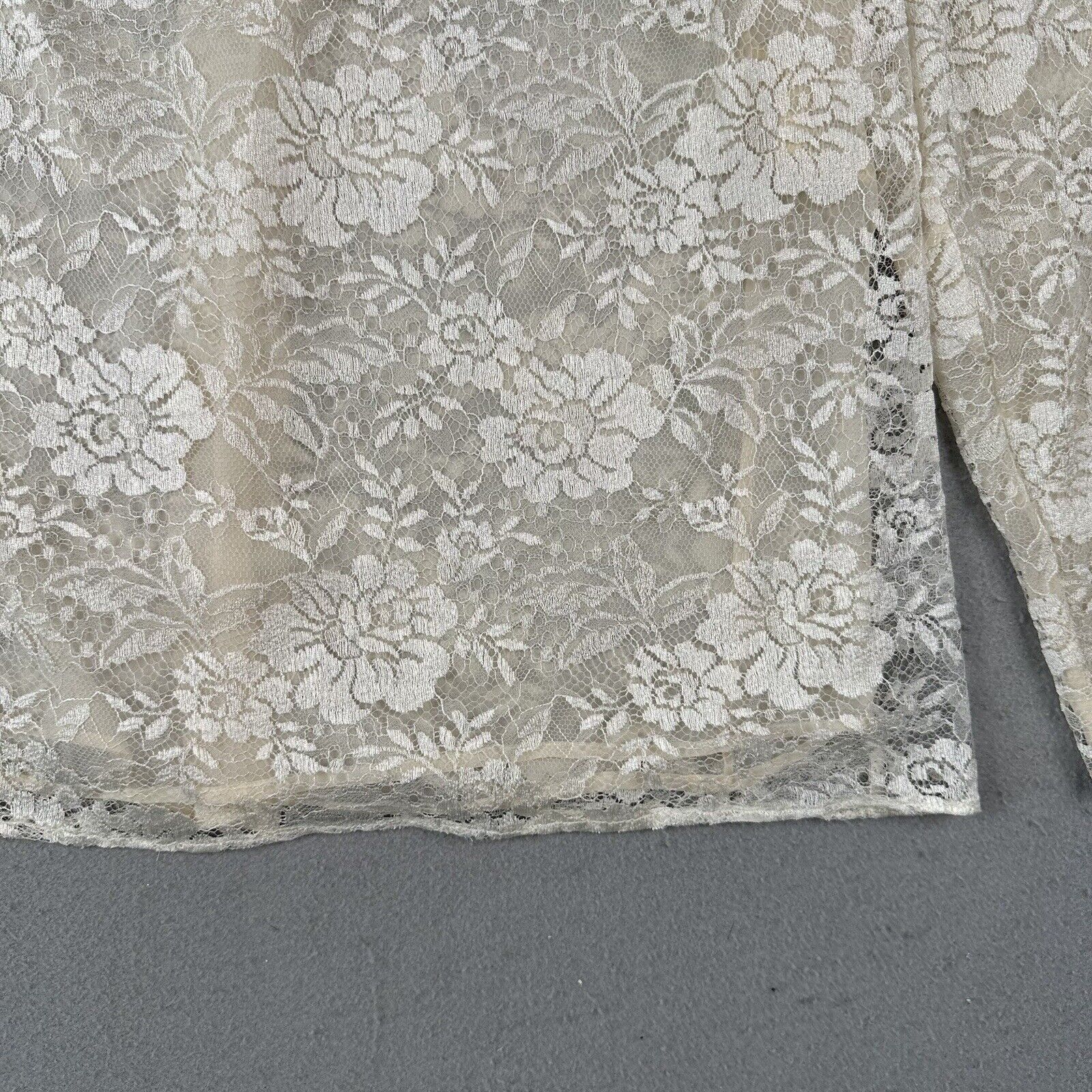 Guy Laroche Floral Ivory Lace Blouse (8)