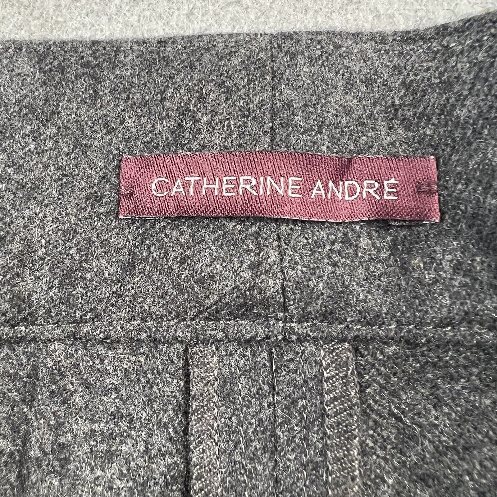 Catherine Andre Wool Tapered Leg Pants (36)